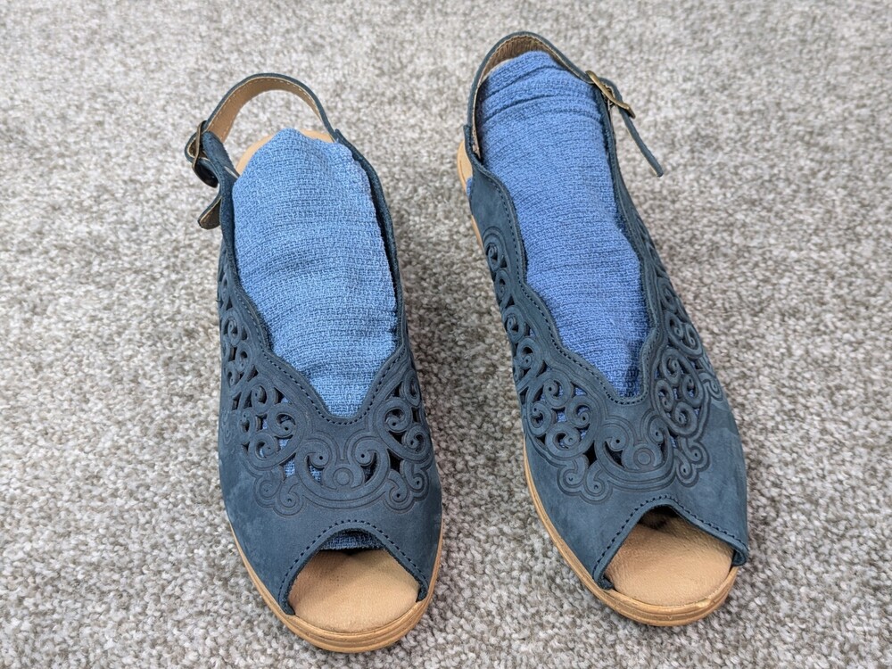 Spring Step Sandals Women 9 40 Blue Leather Emmaline Laser Cut Peep Toe Italy